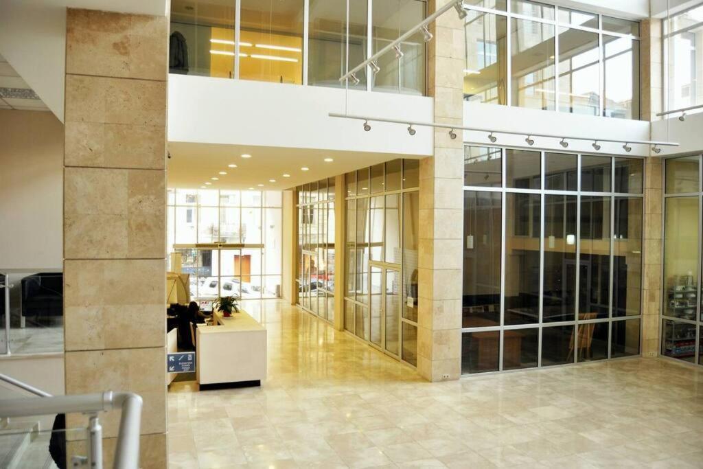 City Center 2Bdr Apartment Near Rustaveli Av. Tbilisi Exterior photo